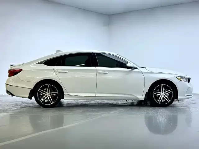 Honda Inspire 2023 из CN, фото 7