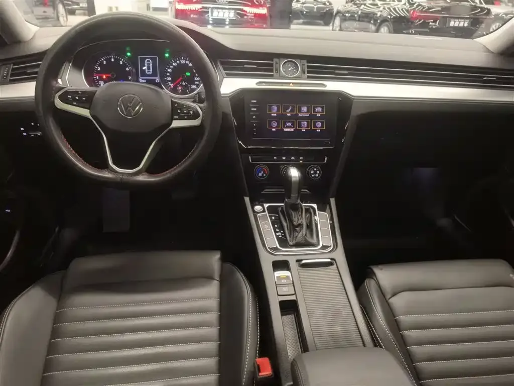 Volkswagen Magotan 2022 из CN, фото 2