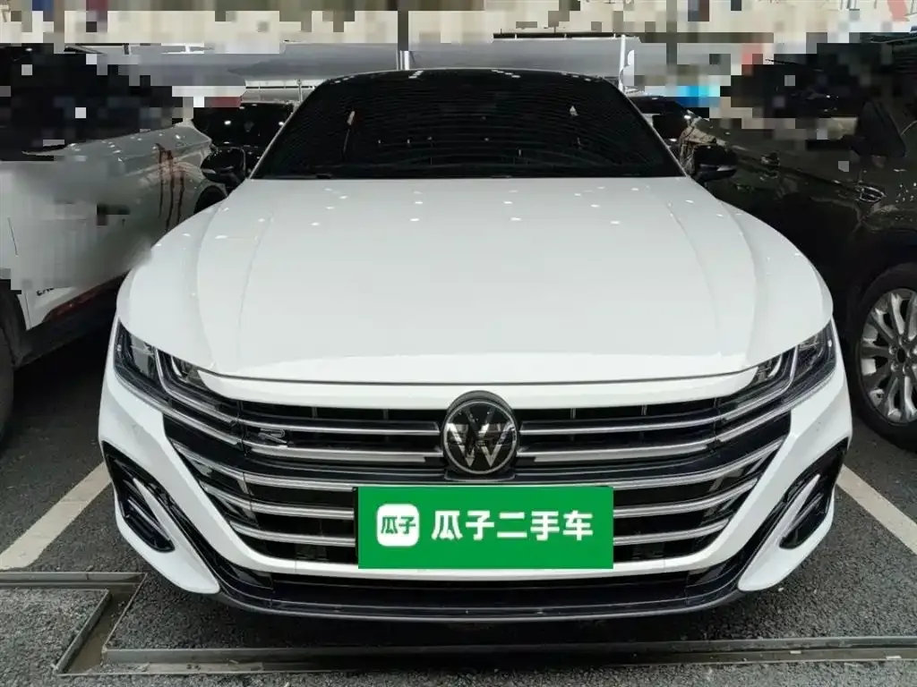 Volkswagen CC 2024 из CN, фото 3