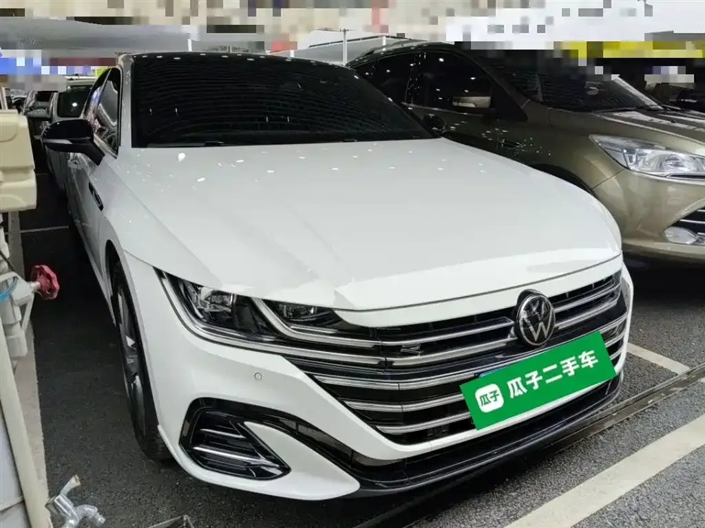 Volkswagen CC 2024 из CN, фото 10