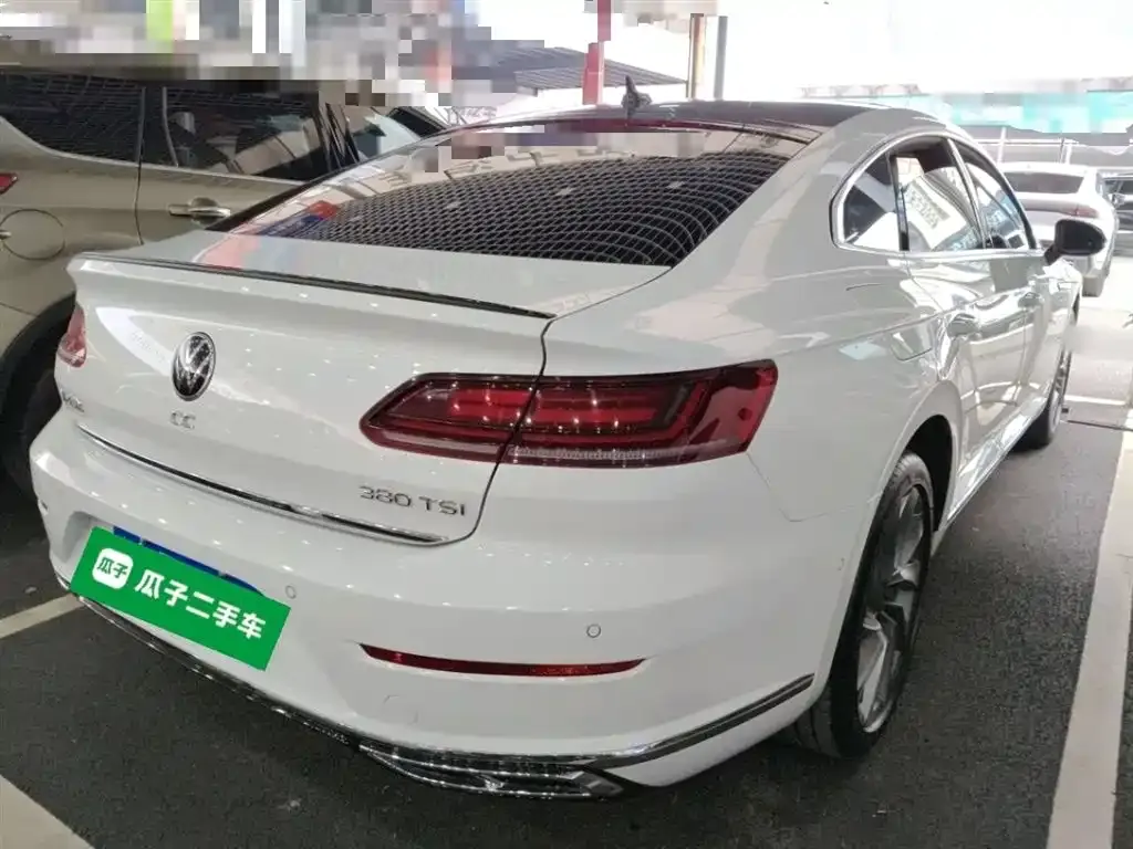 Volkswagen CC 2024 из CN, фото 8
