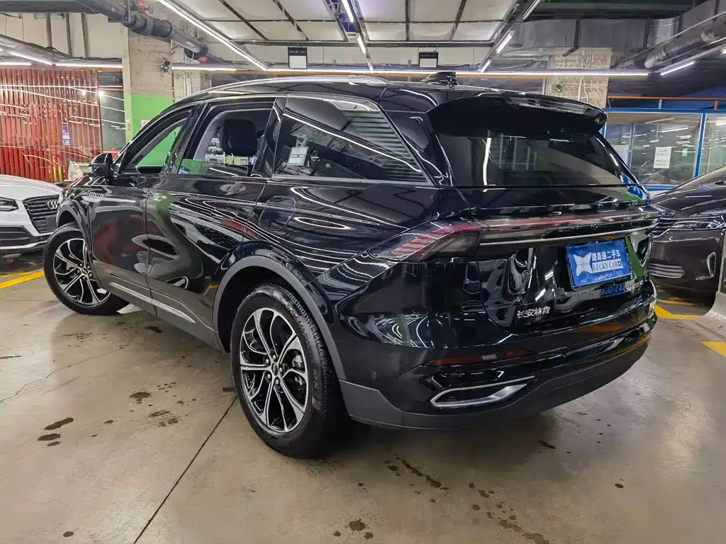 Lincoln Nautilus 2023 из CN, фото 4
