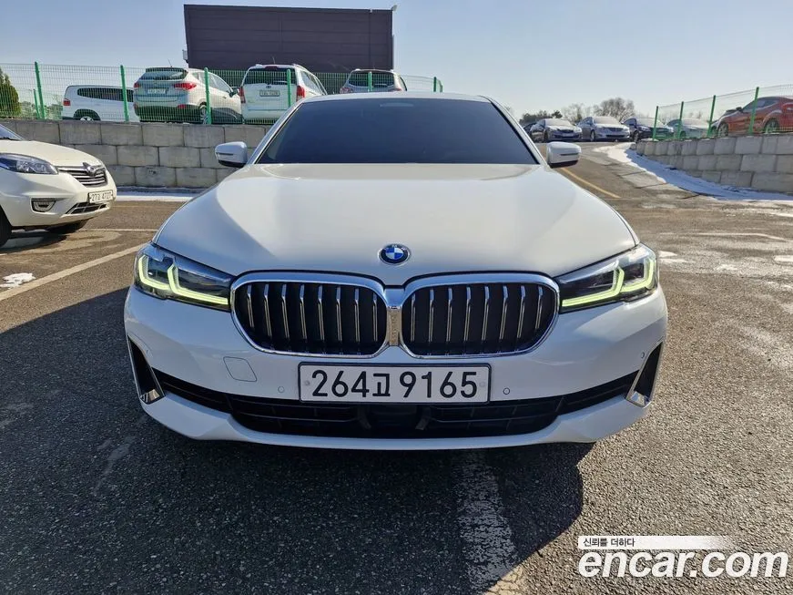 BMW 5-Series 2022 из KR, фото 1