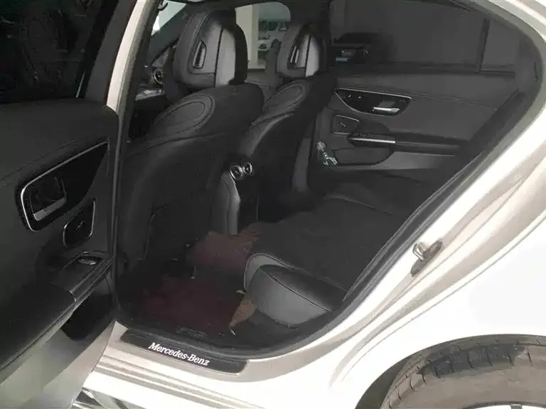 Mercedes-Benz C-Class New Energy 2025 из CN, фото 2