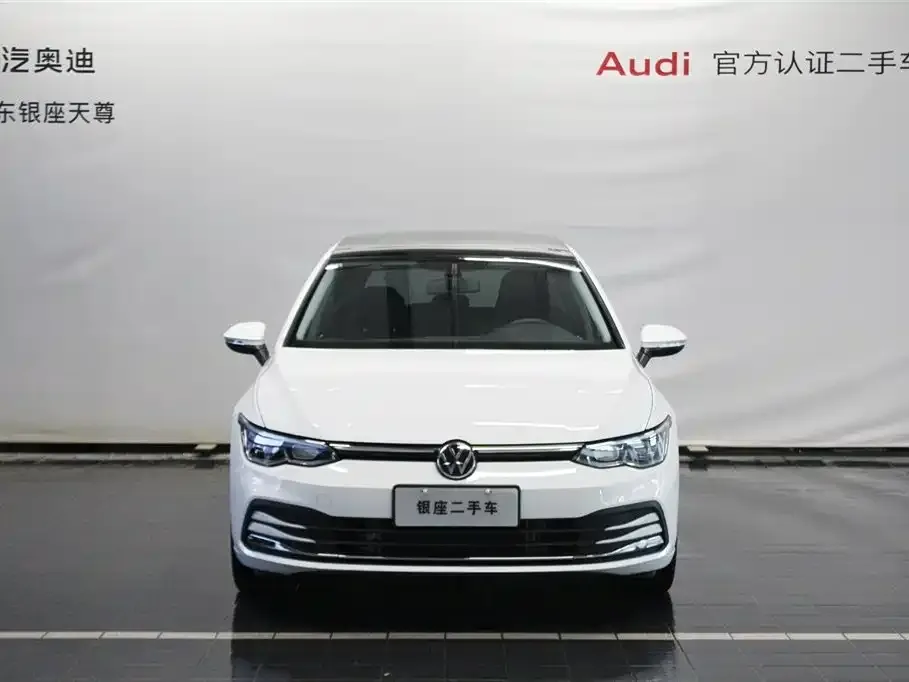 Volkswagen Golf 2024 из CN, фото 6