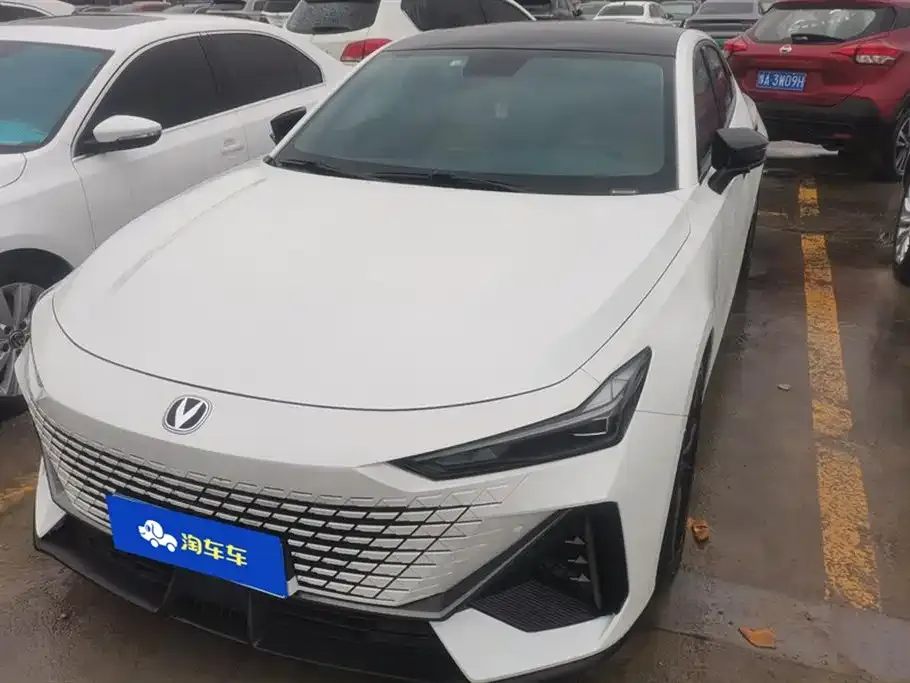 Changan UNI-V 2023 из CN, фото 1