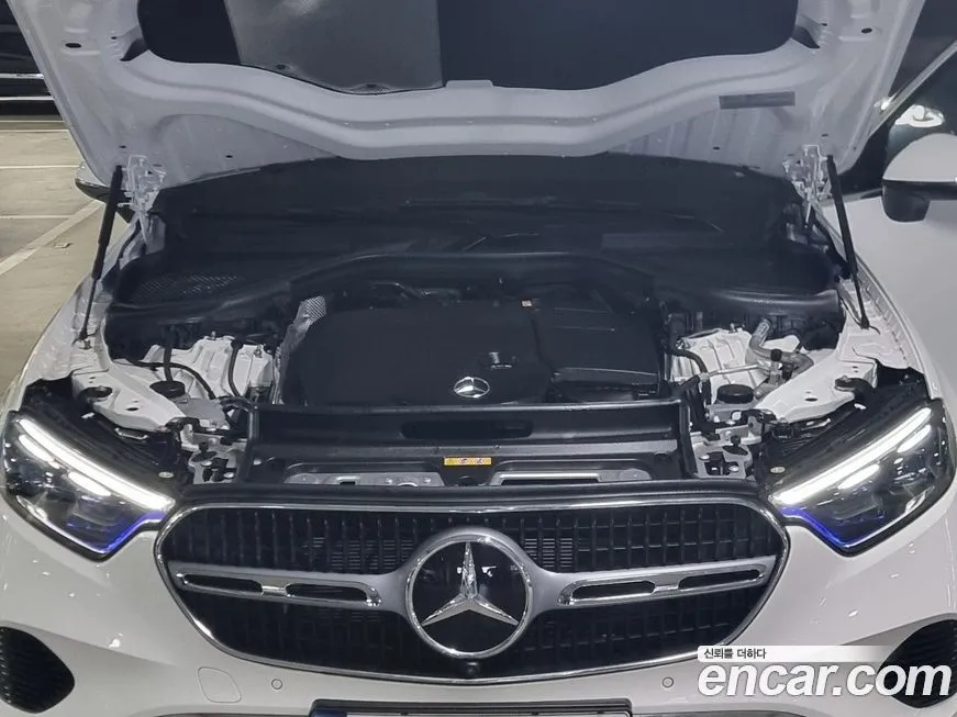 Mercedes-Benz GLC-Class 2024 из KR, фото 2