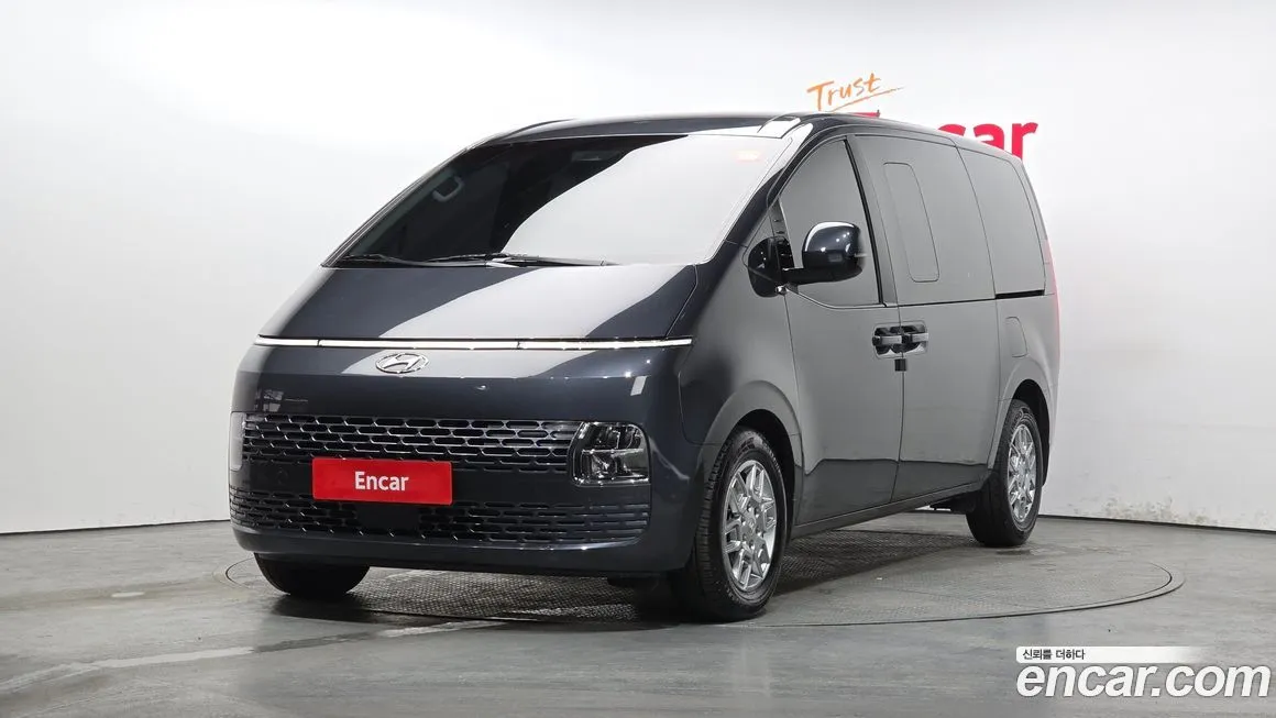 Hyundai Staria 2022 из KR, фото 1