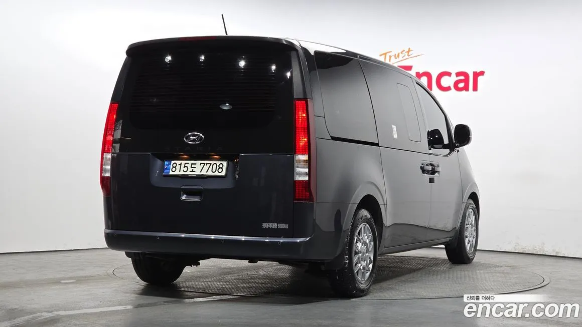 Hyundai Staria 2022 из KR, фото 3
