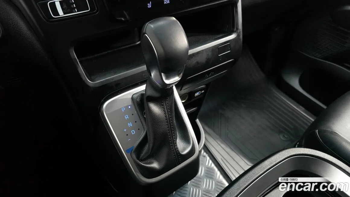 Hyundai Staria 2022 из KR, фото 4