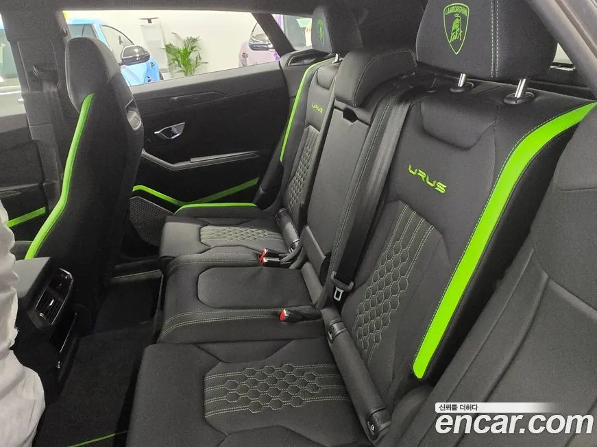 Lamborghini Urus 2025 из KR, фото 8