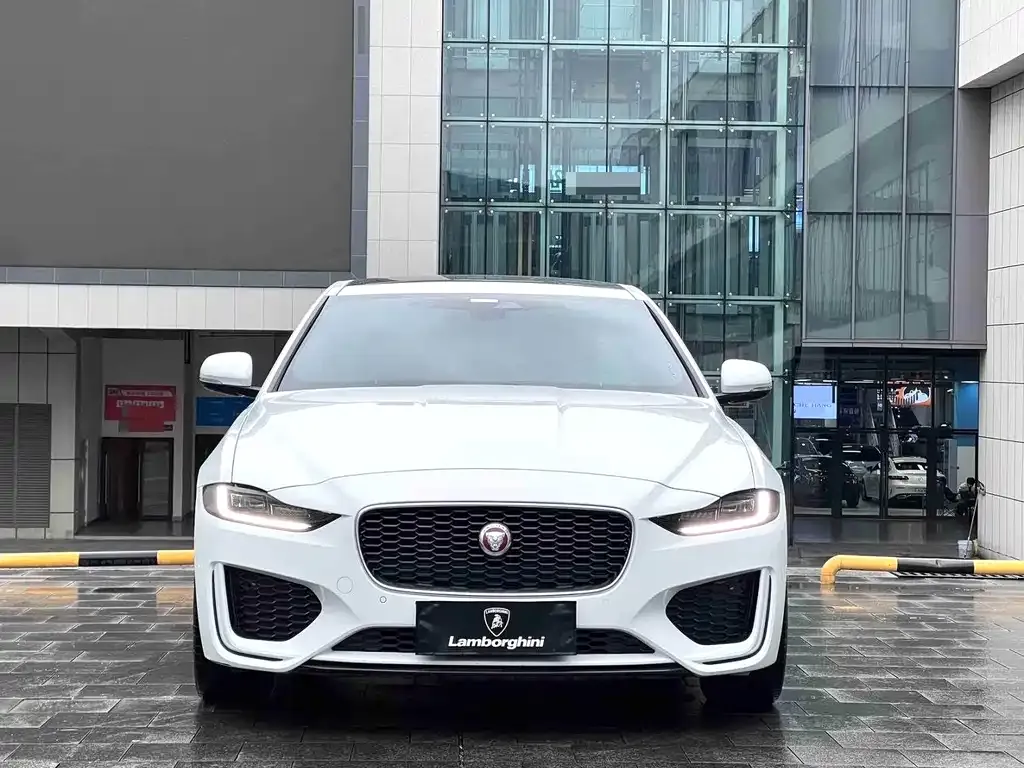 Jaguar XEL 2024 из CN, фото 3