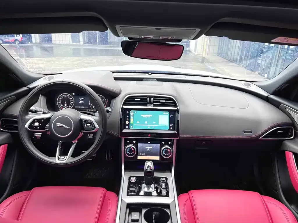 Jaguar XEL 2024 из CN, фото 7
