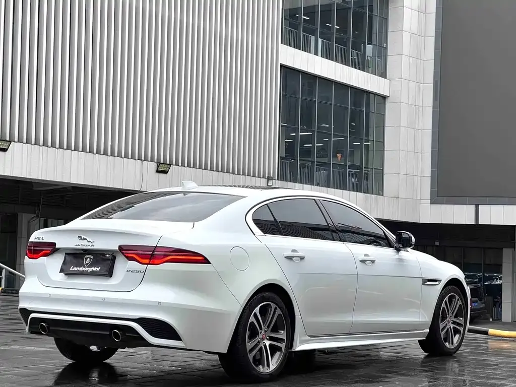 Jaguar XEL 2024 из CN, фото 8