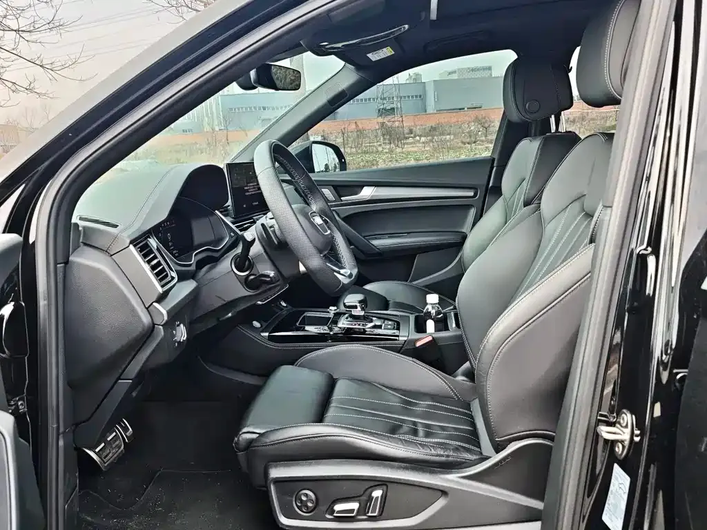 Audi Q5L 2024 из CN, фото 3