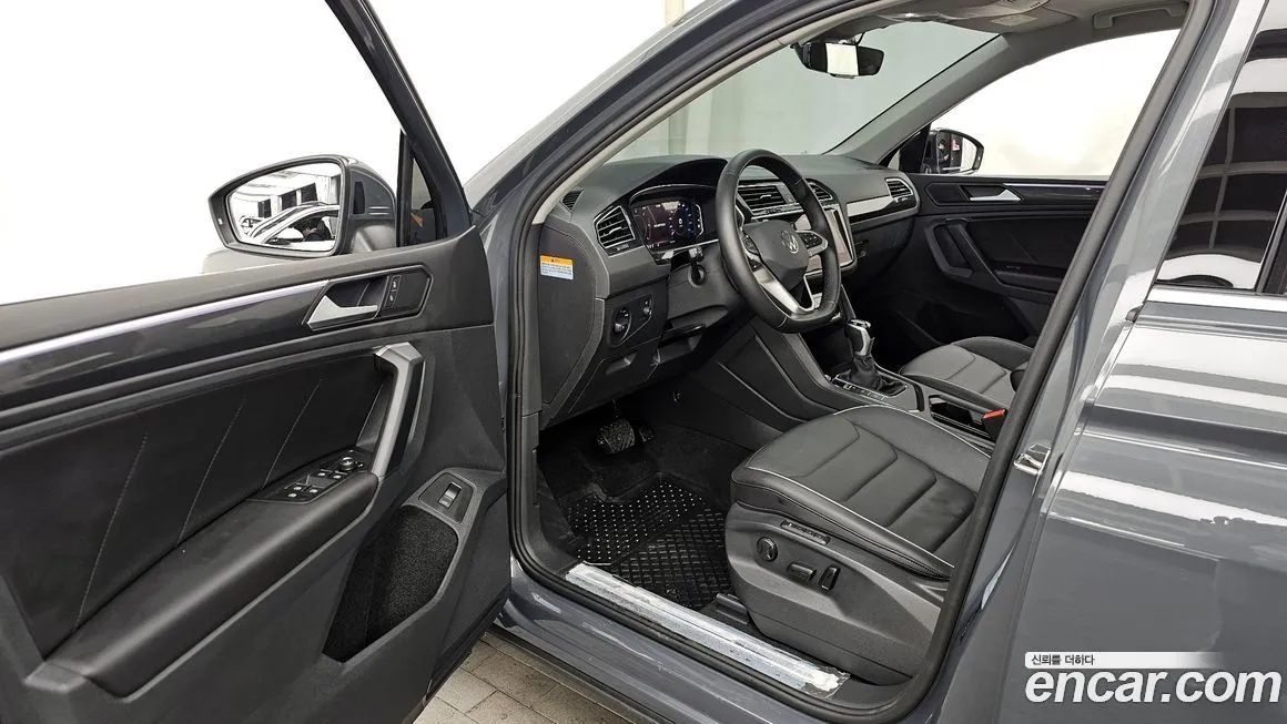 Volkswagen Tiguan 2022 из KR, фото 2