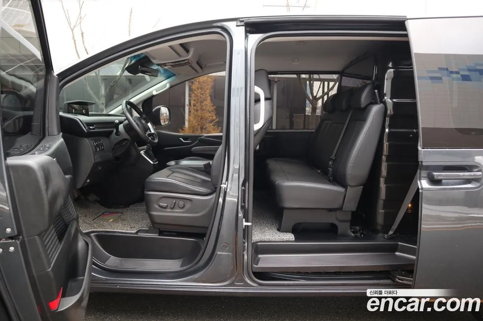 Hyundai Staria 2024 из KR, фото 5