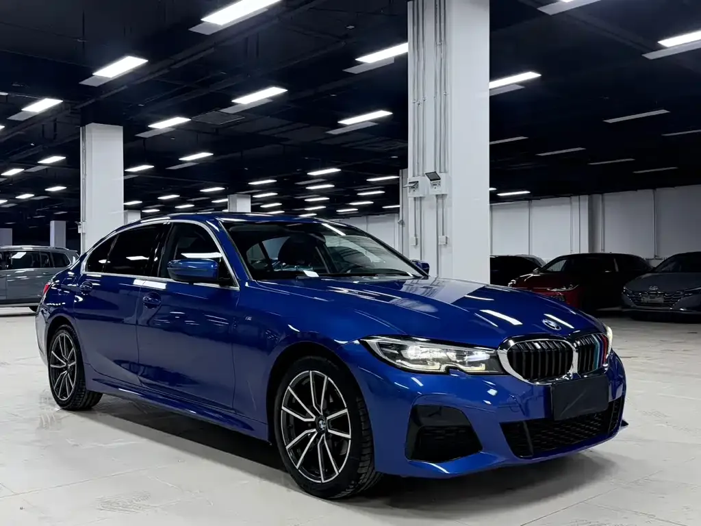 BMW 3 Series 2022 из CN, фото 4