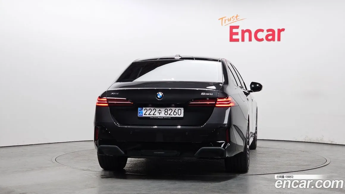 BMW 5-Series 2025 из KR, фото 8