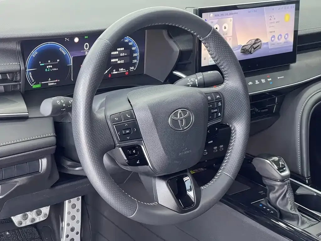 Toyota Camry 2025 из CN, фото 10