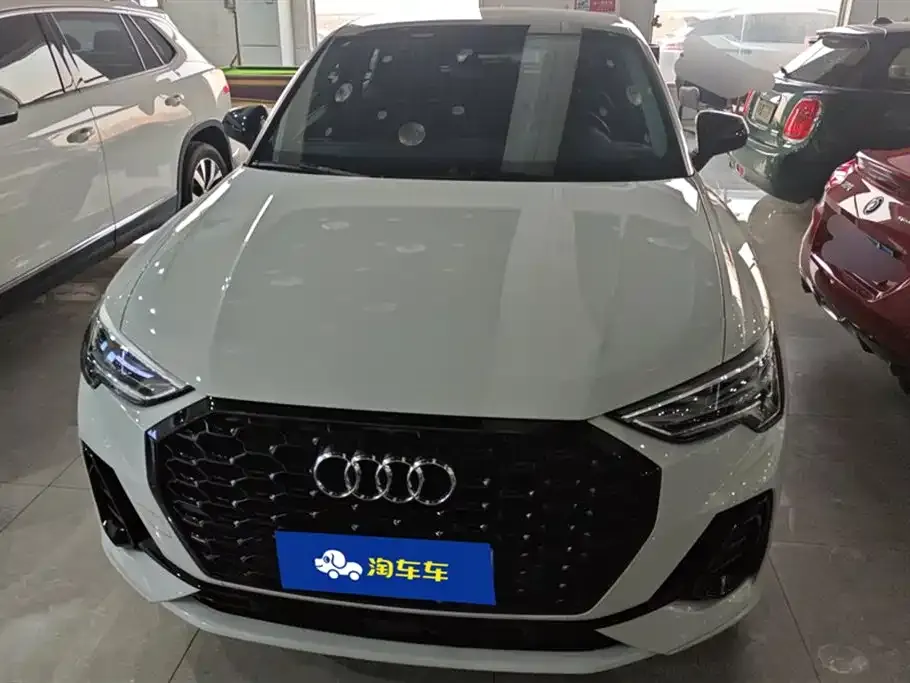 Audi Q3 Sportback 2022 из CN, фото 3