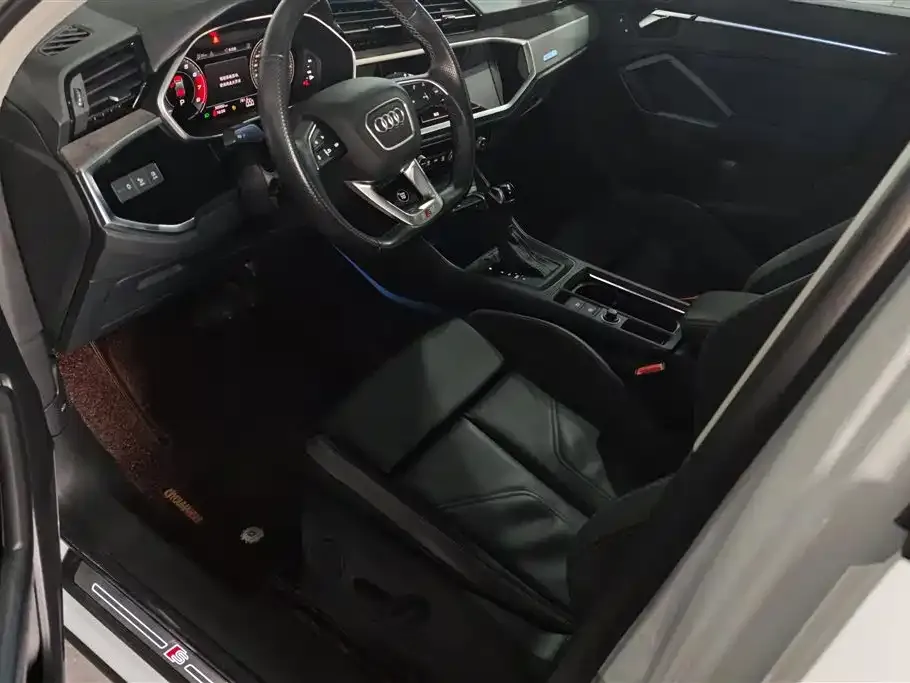 Audi Q3 Sportback 2022 из CN, фото 7
