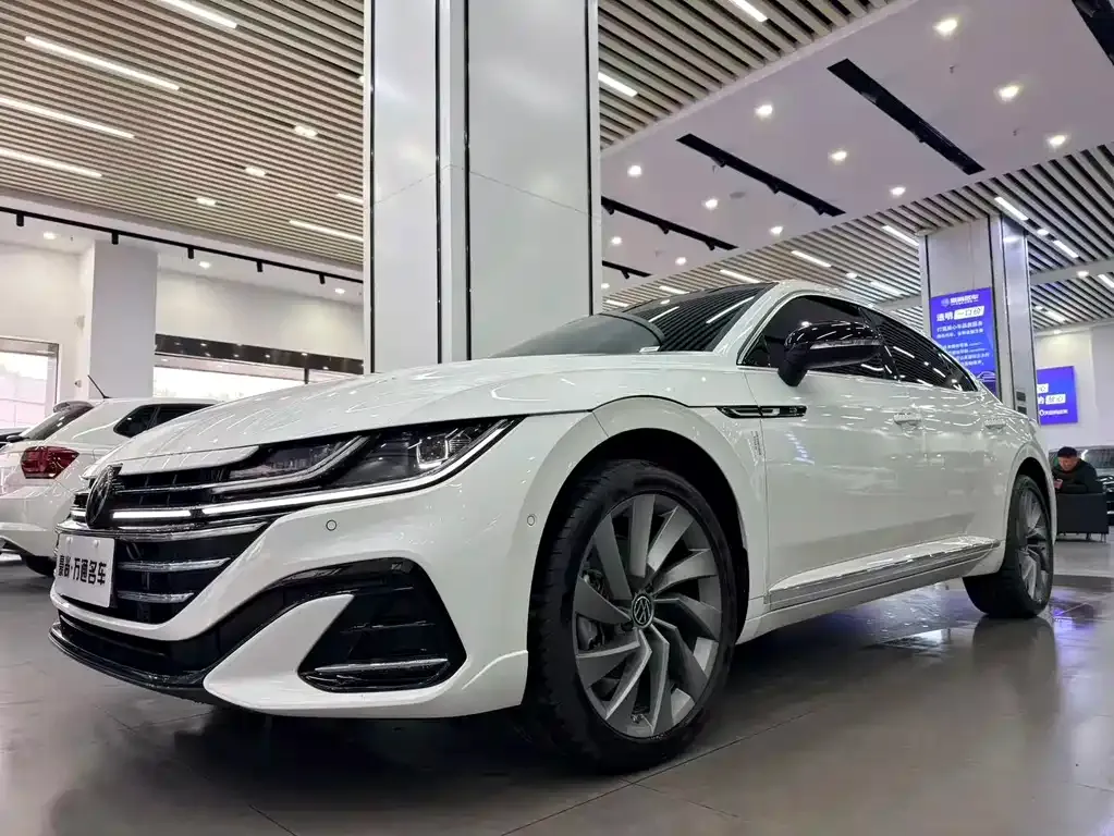 Volkswagen CC 2026 из CN, фото 1