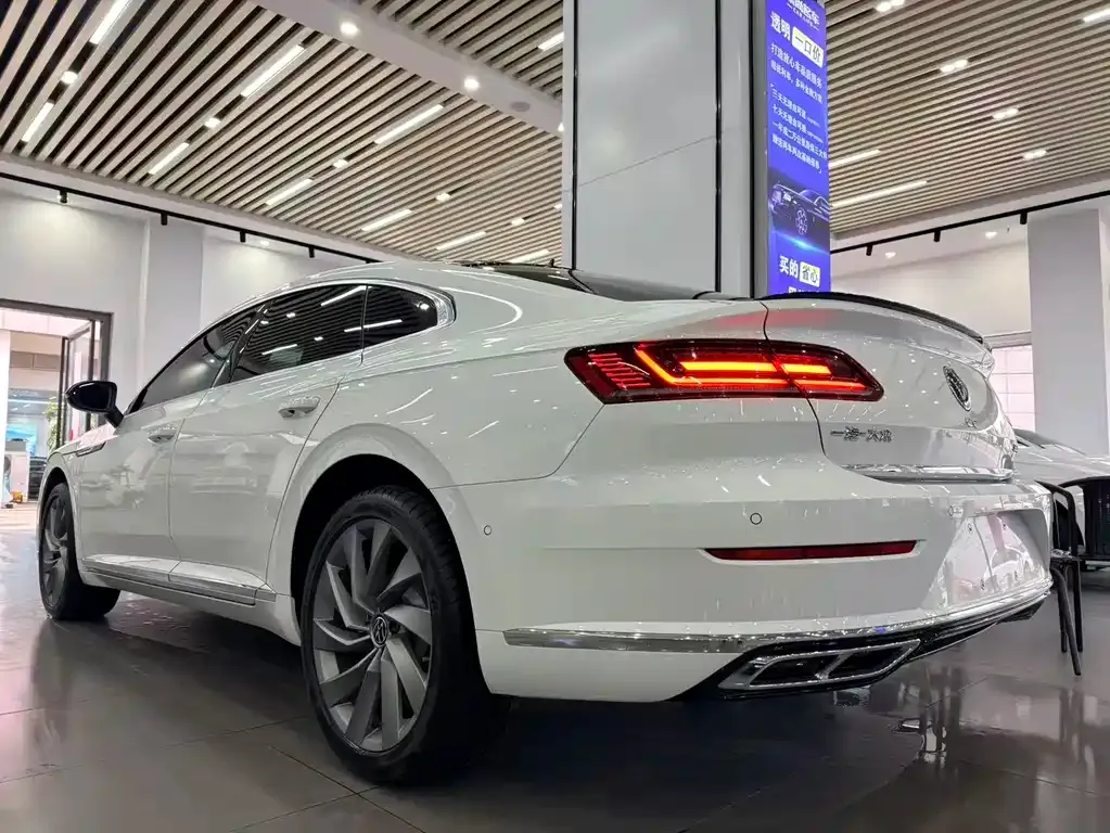 Volkswagen CC 2026 из CN, фото 8