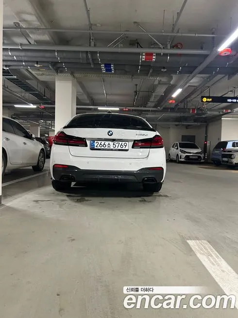 BMW 5-Series 2021 из KR, фото 1