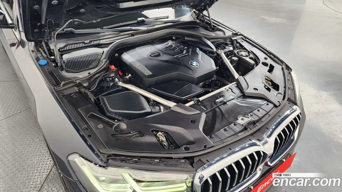 BMW 5-Series 2022 из KR, фото 10