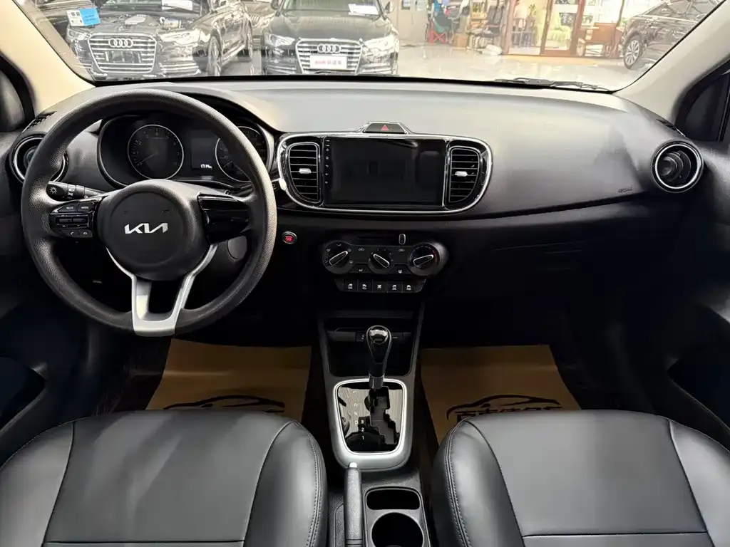 Kia Huanchi 2021 из CN, фото 2