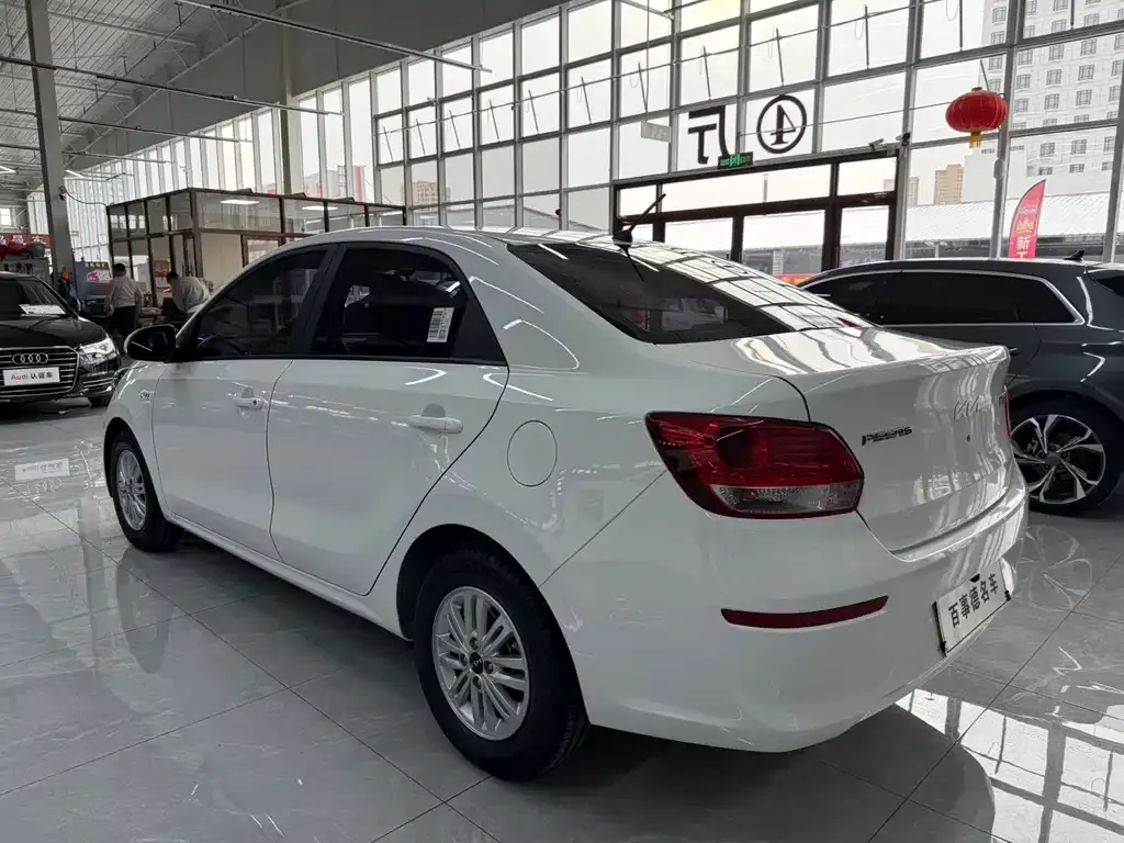 Kia Huanchi 2021 из CN, фото 5