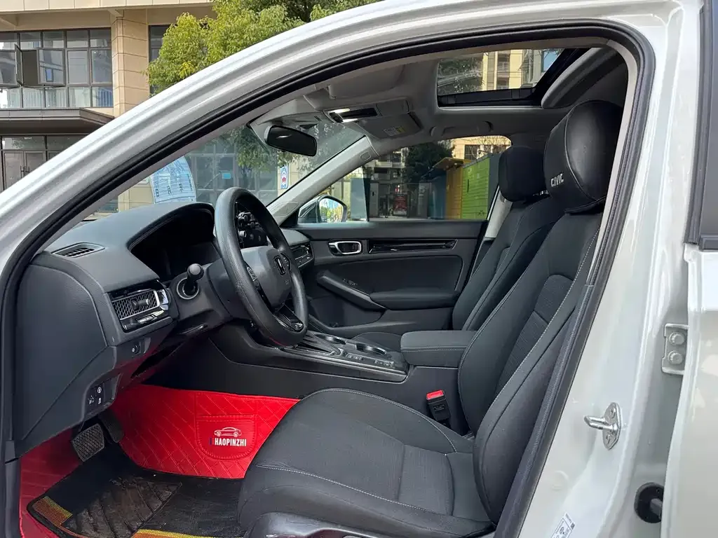 Honda Civic 2025 из CN, фото 4