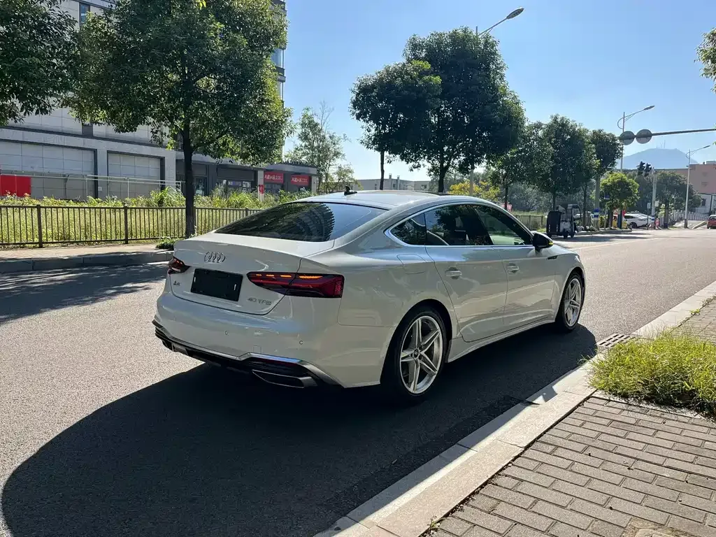 Audi A5 (Import) 2023 из CN, фото 6