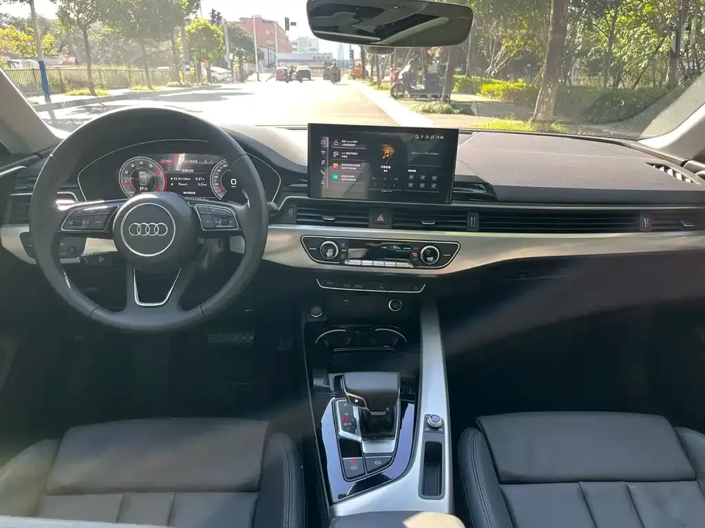 Audi A5 (Import) 2023 из CN, фото 2