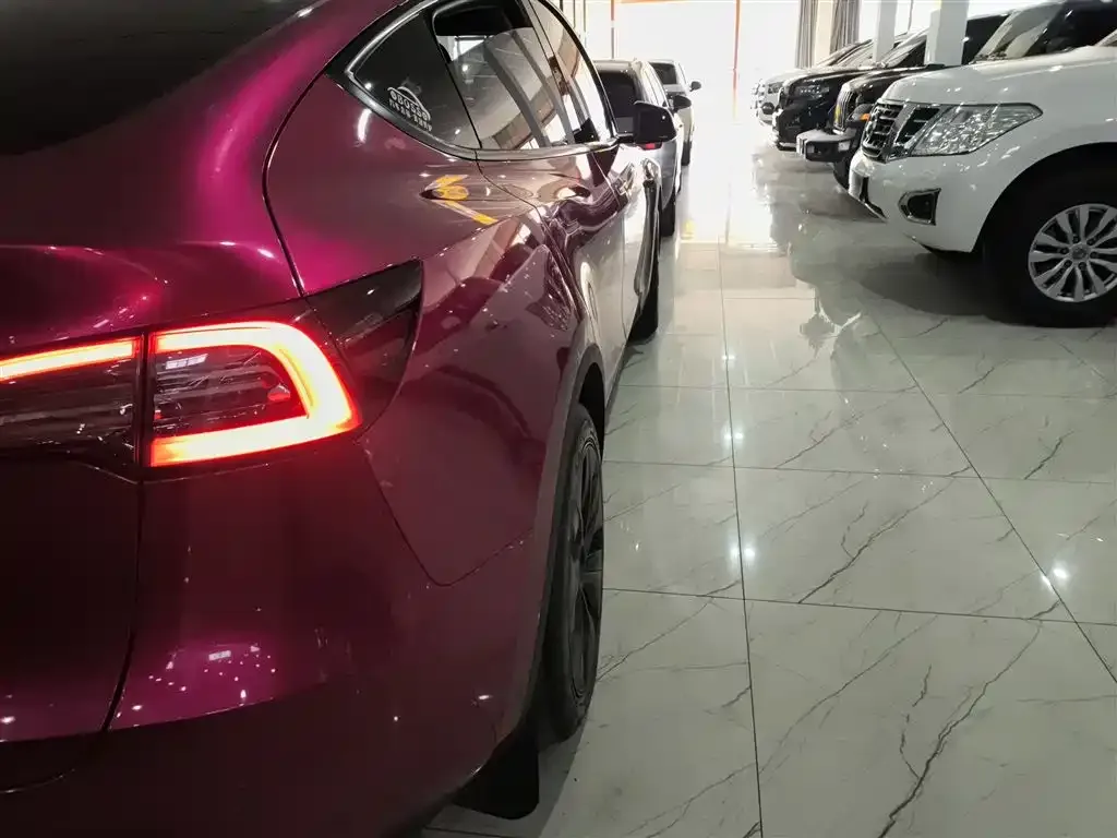 Tesla Model Y 2024 из CN, фото 10