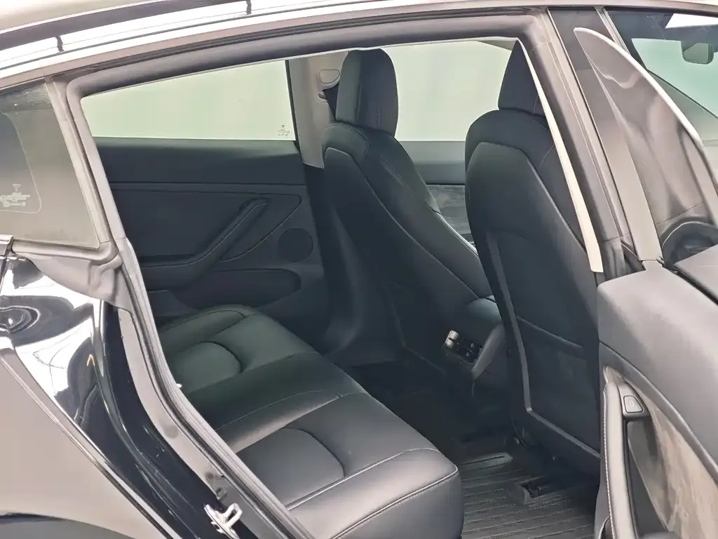 Tesla Model 3 2022 из CN, фото 8