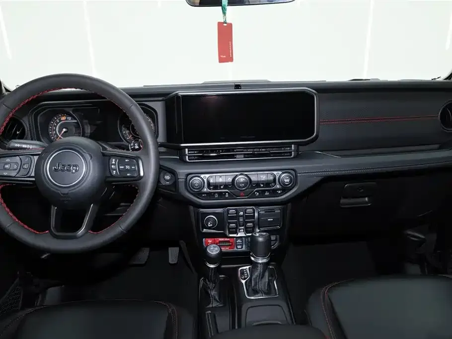Jeep Wrangler 2024 из CN, фото 9
