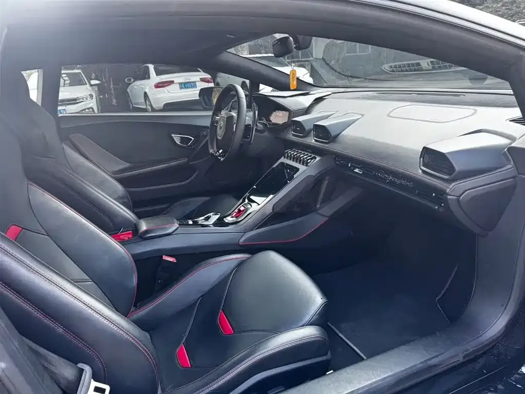 Lamborghini Huracan 2021 из CN, фото 3