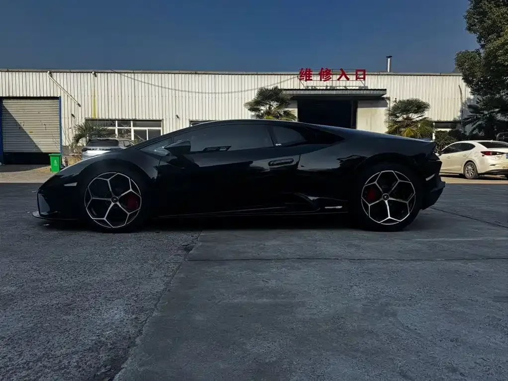 Lamborghini Huracan 2021 из CN, фото 6