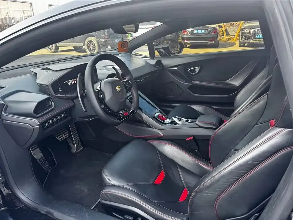 Lamborghini Huracan 2021 из CN, фото 8