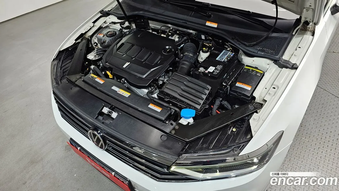 Volkswagen Passat 2022 из KR, фото 9