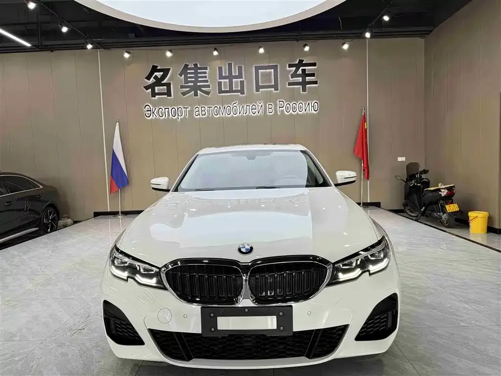 BMW 3 Series 2021 из CN, фото 4