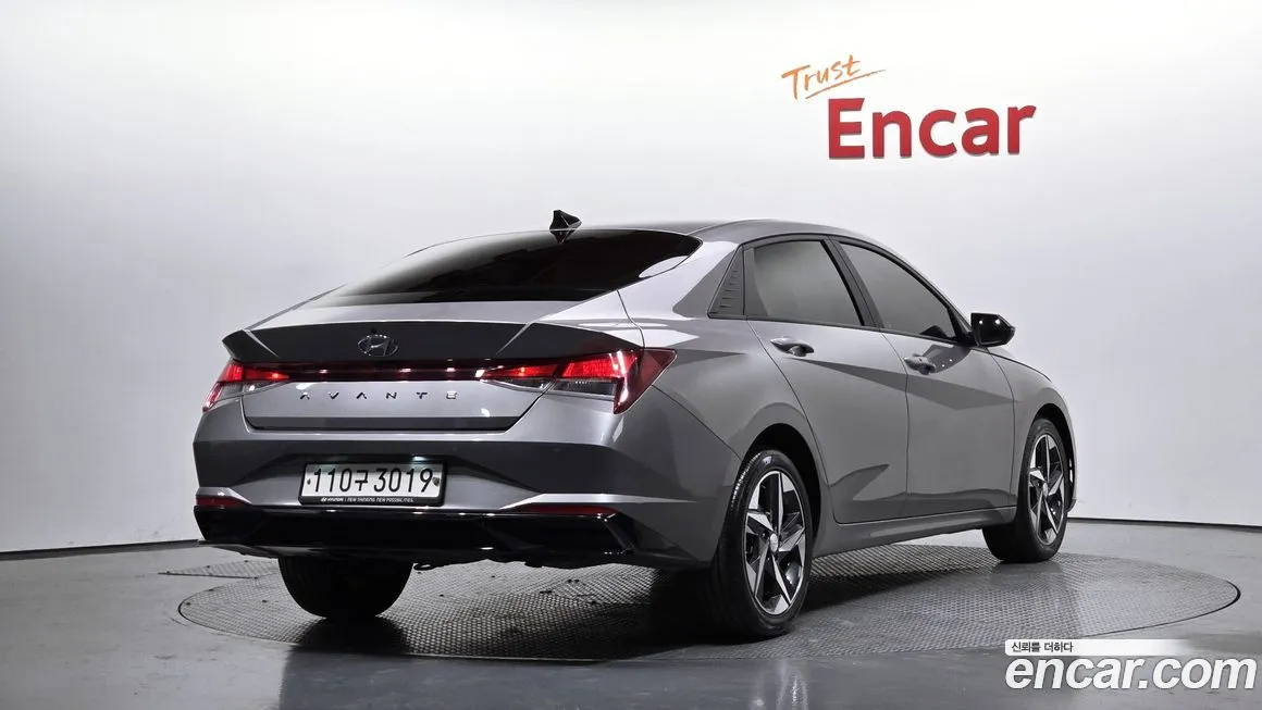 Hyundai AVANTE 2021 из KR, фото 2