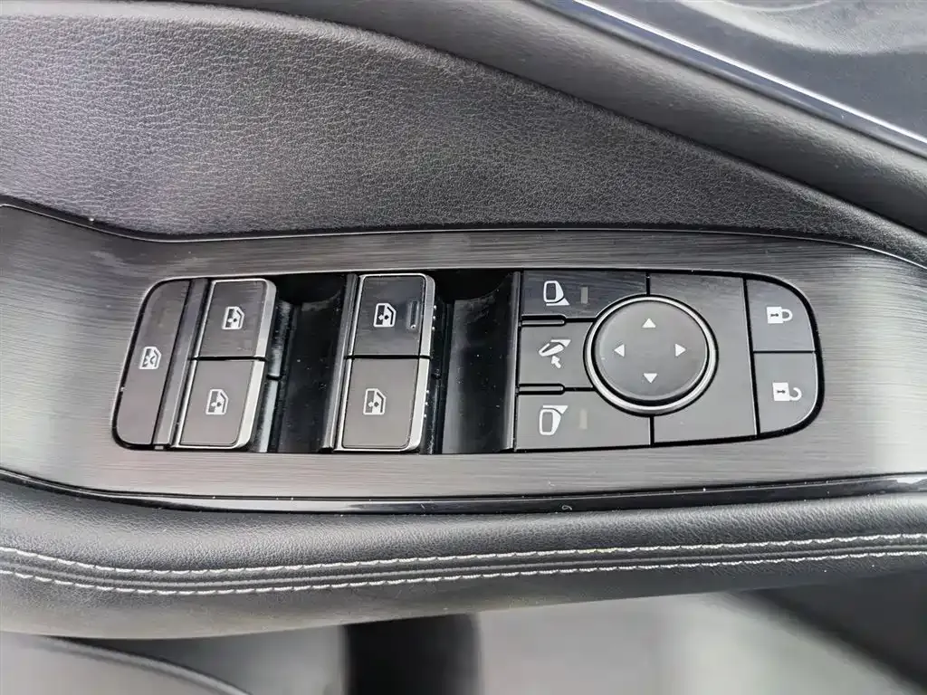 Nissan X-Trail 2021 из CN, фото 10
