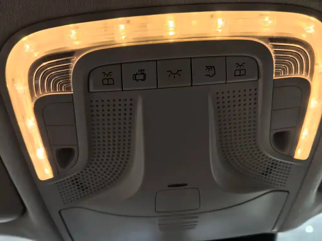 Mercedes-Benz Vito 2021 из CN, фото 2