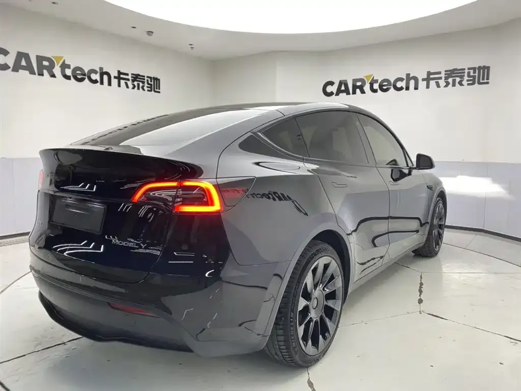 Tesla Model Y 2022 из CN, фото 4