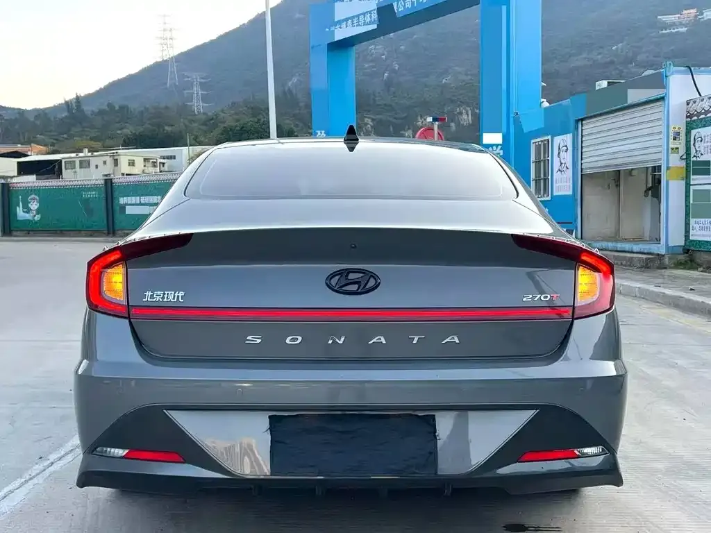 Hyundai Sonata 2021 из CN, фото 4
