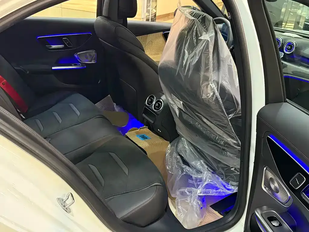 Mercedes-Benz C-Class AMG 2025 из CN, фото 8