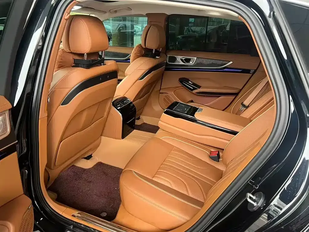 Hongqi H9 2025 из CN, фото 6